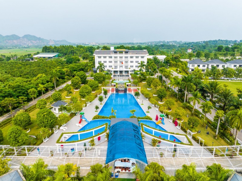 Dự án Khu nhà ở cao cấp Dầu khí Hòa Bình của Công ty Dầu khí Hòa Bình có tên thương mại La Saveur De Hoà Bình. Dự án Khu nhà ở cao cấp Dầu khí Hòa Bình của Công ty Dầu khí Hòa Bình có tên thương mại La Saveur De Hoà Bình.