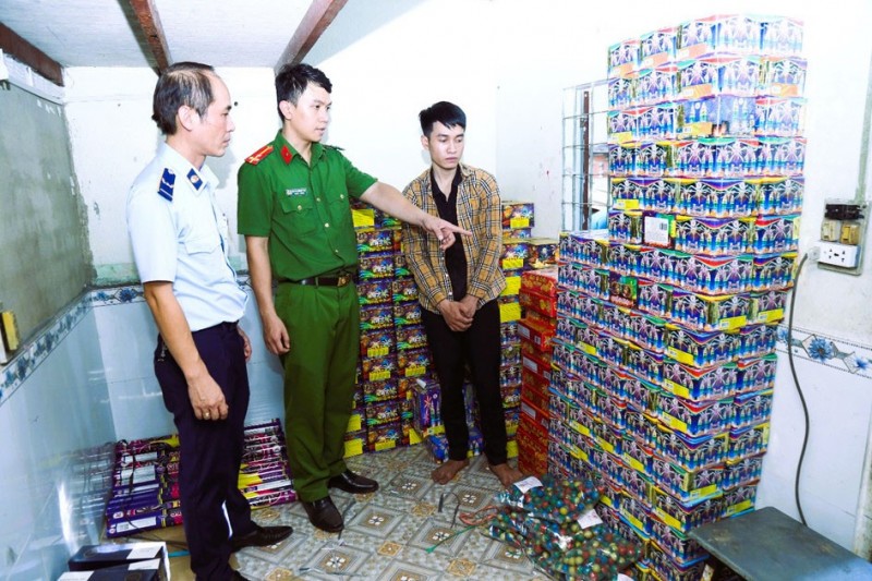 Đồng Nai: Bắt đối tượng tàng trữ gần 500kg pháo trong phòng trọ Đồng Nai: Bắt đối tượng tàng trữ gần 500kg pháo trong phòng trọ