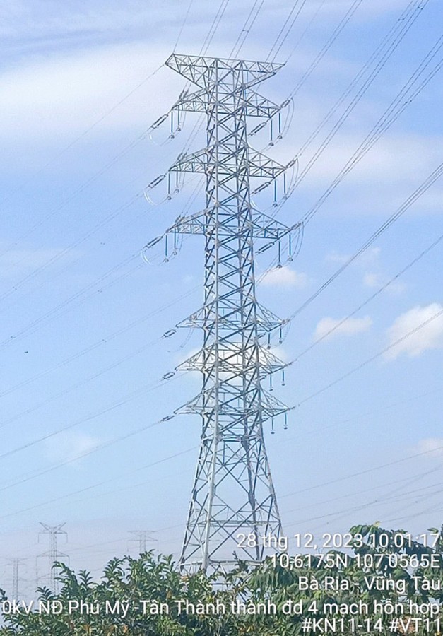 Hoàn thành thêm 3 công trình truyền tải điện vào những ngày cuối cùng năm 2023 Hoàn thành thêm 3 công trình truyền tải điện vào những ngày cuối cùng năm 2023