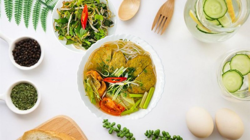 Đặc sản Hạ Long: Chả mực giã tay, ngon say lòng người Đặc sản Hạ Long: Chả mực giã tay, ngon say lòng người