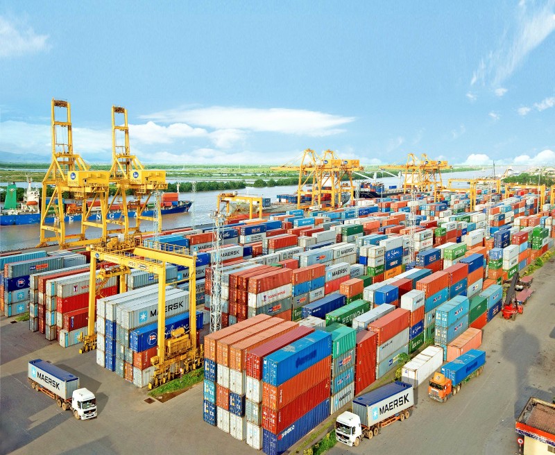 Đánh thuế 10% với dịch vụ xuất khẩu nên hay không nên? Đánh thuế 10% với dịch vụ xuất khẩu nên hay không nên?