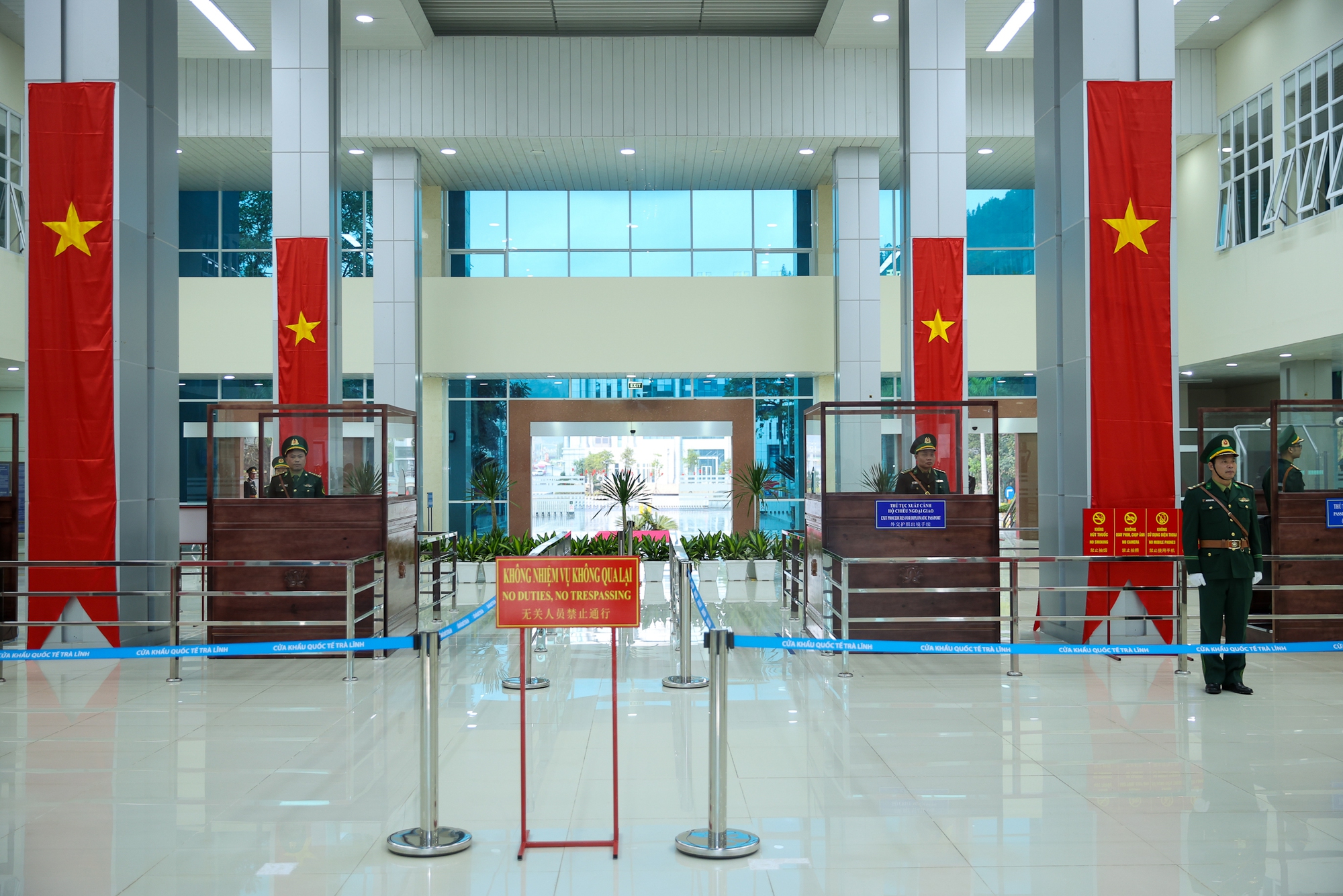 Thủ tướng Phạm Minh Chính: Cao Bằng cần đẩy mạnh phát triển kinh tế cửa khẩu- Ảnh 2. Thủ tướng Phạm Minh Chính: Cao Bằng cần đẩy mạnh phát triển kinh tế cửa khẩu- Ảnh 2.