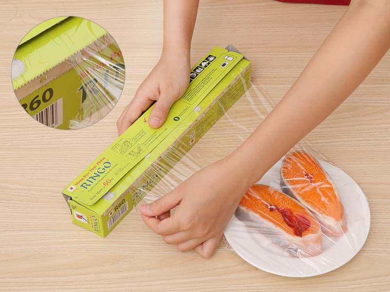 Bạn nên sử dụng màng bọc thực phẩm mới để đảm bảo chất lượng và tính hiệu quả của màng bọc Bạn nên sử dụng màng bọc thực phẩm mới để đảm bảo chất lượng và tính hiệu quả của màng bọc