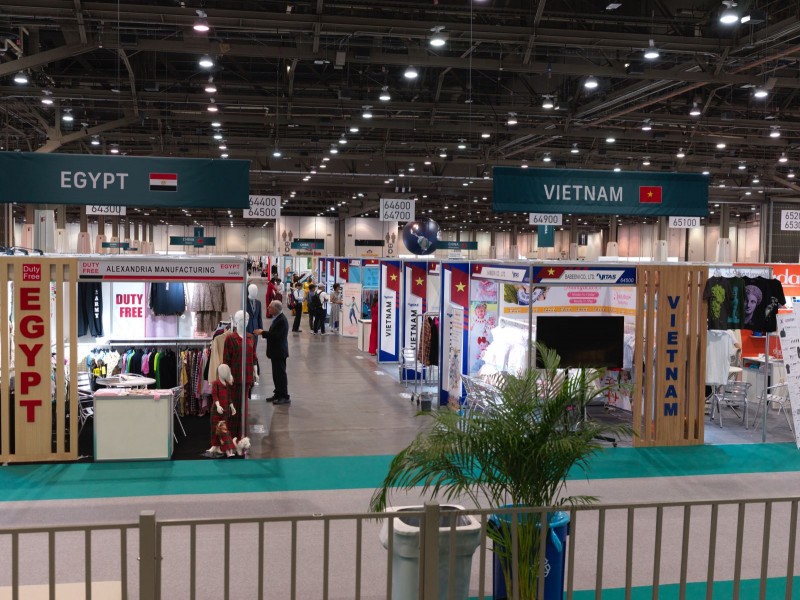 Chủ công lan toả hàng hoá và hình ảnh Việt Nam ra thế giới Chủ công lan toả hàng hoá và hình ảnh Việt Nam ra thế giới