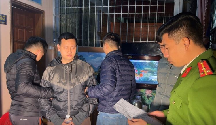 Lào Cai: Bắt giữ 2 đối tượng bán ma túy Tobaco Lào Cai: Bắt giữ 2 đối tượng bán ma túy Tobaco