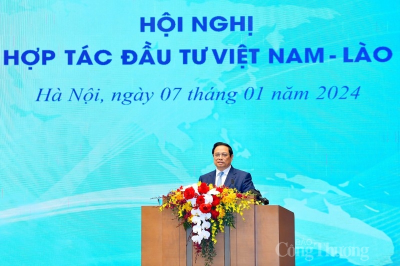 Thủ tướng Phạm Minh Chính và Thủ tướng Lào dự Hội nghị hợp tác đầu tư Việt Nam - Lào