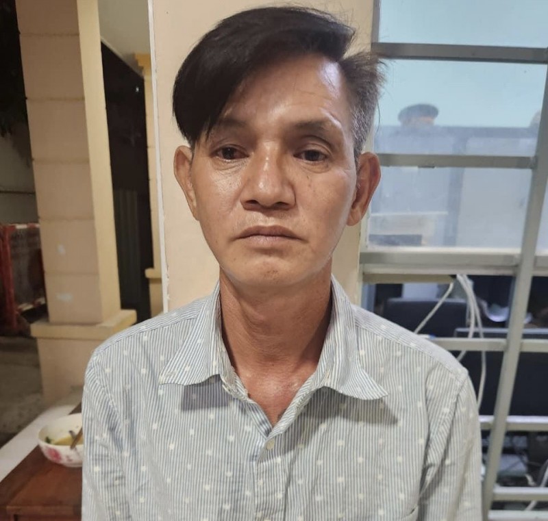 Bình Dương: Bắt "siêu trộm" có 9 tiền án, tiền sự vẫn đi trộm cắp tài sản Bình Dương: Bắt "siêu trộm" có 9 tiền án, tiền sự vẫn đi trộm cắp tài sản