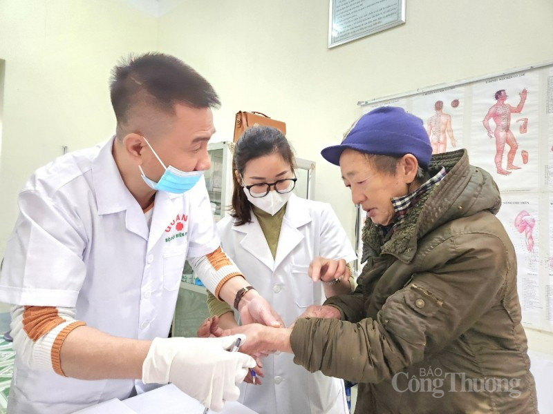 Xuân Biên phòng ấm lòng dân bản ở xã biên giới Sơn Vĩ (Hà Giang)