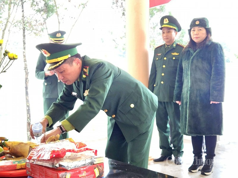 Xuân Biên phòng ấm lòng dân bản ở xã biên giới Sơn Vĩ (Hà Giang)