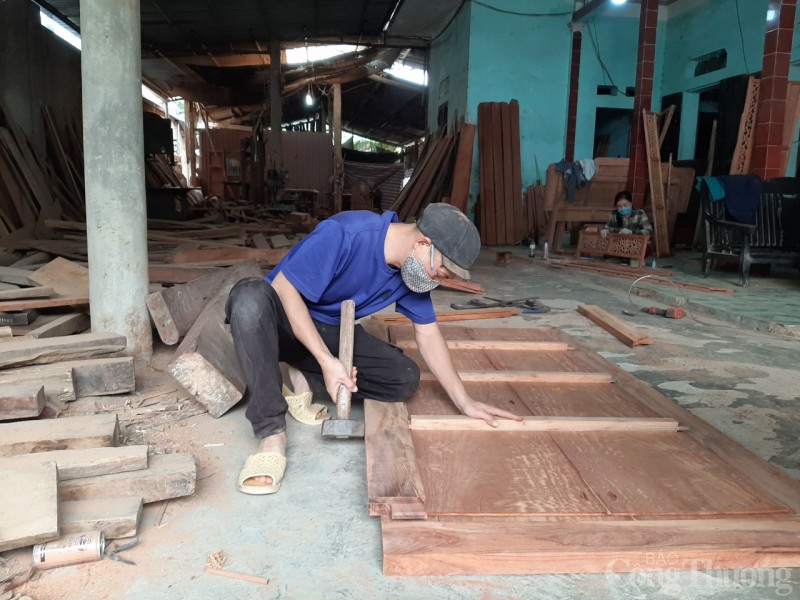 Thái Nguyên: Thăng trầm làng nghề đồ gỗ mỹ nghệ Giã Trung Thái Nguyên: Thăng trầm làng nghề đồ gỗ mỹ nghệ Giã Trung