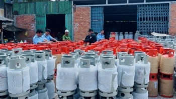 An Giang: Phát hiện gần 700 vỏ chai LPG mang nhiều nhãn hiệu, không có hóa đơn, chứng từ