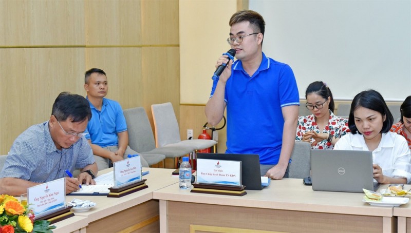 Công đoàn Công ty Vận chuyển khí Đông Nam Bộ: “Tinh gọn bộ máy, đổi mới hoạt động” Công đoàn Công ty Vận chuyển khí Đông Nam Bộ: “Tinh gọn bộ máy, đổi mới hoạt động”