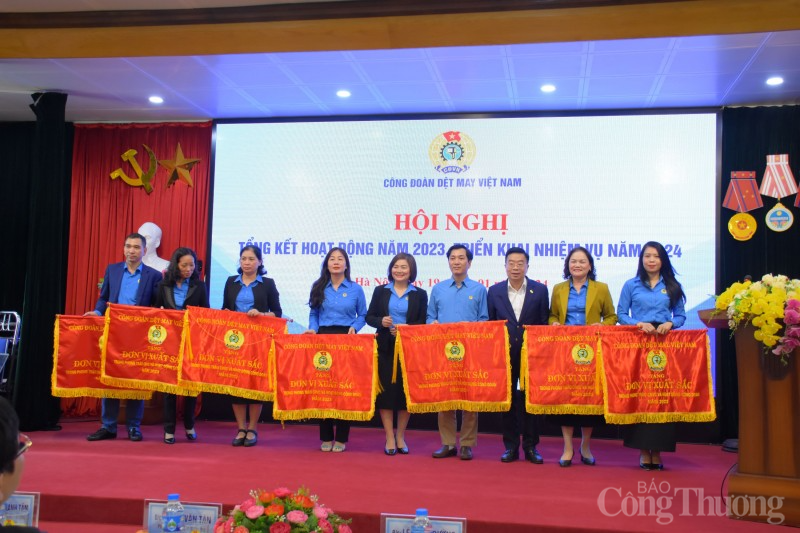 Công đoàn Dệt May Việt Nam: Kiên cường, dũng cảm, sáng tạo, đoàn kết Công đoàn Dệt May Việt Nam: Kiên cường, dũng cảm, sáng tạo, đoàn kết