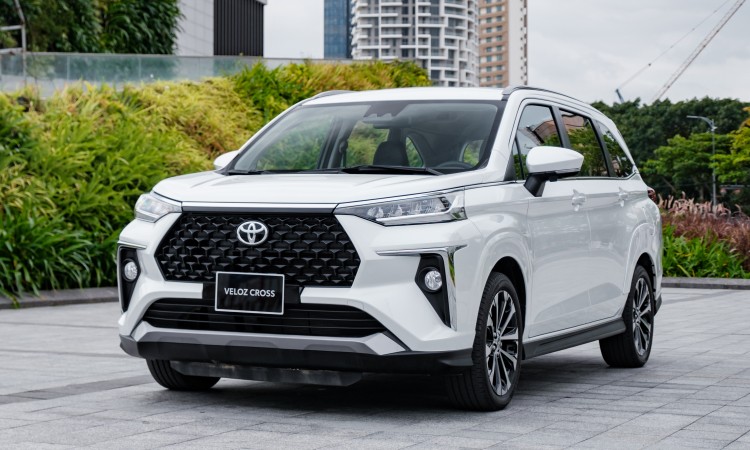 Toyota Việt Nam triệu hồi gần 26 nghìn xe để siết lại đai ốc giảm chấn Toyota Việt Nam triệu hồi gần 26 nghìn xe để siết lại đai ốc giảm chấn
