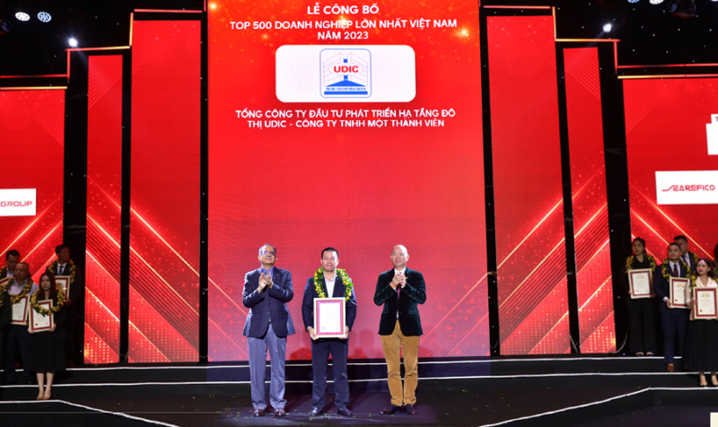 UDIC 7 năm liên tiếp lọt Top 500 Doanh nghiệp lớn nhất Việt Nam UDIC 7 năm liên tiếp lọt Top 500 Doanh nghiệp lớn nhất Việt Nam