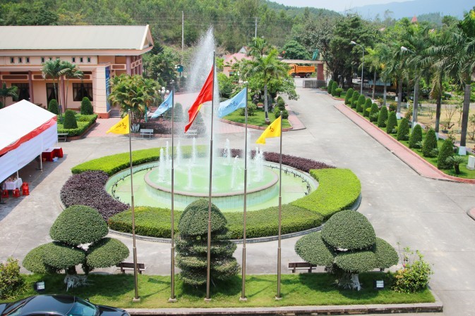 Xi măng Vicem Hoàng Mai lỗ hơn 31 tỷ đồng trong năm 2023. Ảnh: HOM Xi măng Vicem Hoàng Mai lỗ hơn 31 tỷ đồng trong năm 2023. Ảnh: HOM