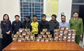 Nghệ An: Bắt 5 đối tượng, thu giữ 60kg pháo nổ