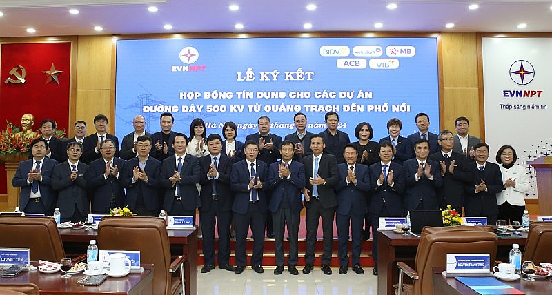 EVNNPT ký hợp đồng tín dụng hơn 15.600 tỷ đồng cho các Dự án đường dây 500kV mạch 3 EVNNPT ký hợp đồng tín dụng hơn 15.600 tỷ đồng cho các Dự án đường dây 500kV mạch 3