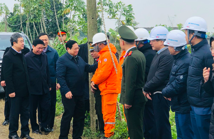Thủ tướng Phạm Minh Chính kiểm tra thi công đường dây 500kV mạch 3 Quảng Trạch – Phố Nối Thủ tướng Phạm Minh Chính kiểm tra thi công đường dây 500kV mạch 3 Quảng Trạch – Phố Nối