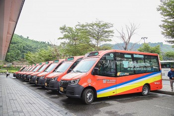 Đà Nẵng: Đưa vào vận hành tuyết xe buýt từ sân bay đến Bà Nà Hills