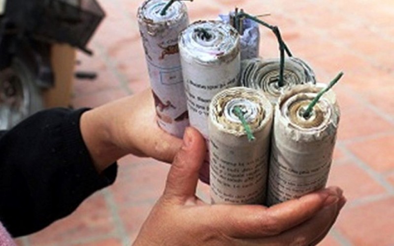 Đăng video hướng dẫn đốt pháo lên mạng, nam thanh niên bị xử phạt Đăng video hướng dẫn đốt pháo lên mạng, nam thanh niên bị xử phạt