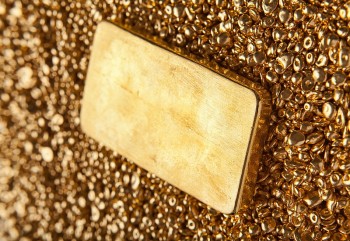 Việt Nam tiêu thụ 55,5 tấn vàng trong 2023, nhu cầu vàng trang sức giảm