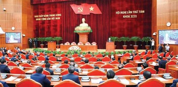 Đảng và niềm tin vững bước tới tương lai