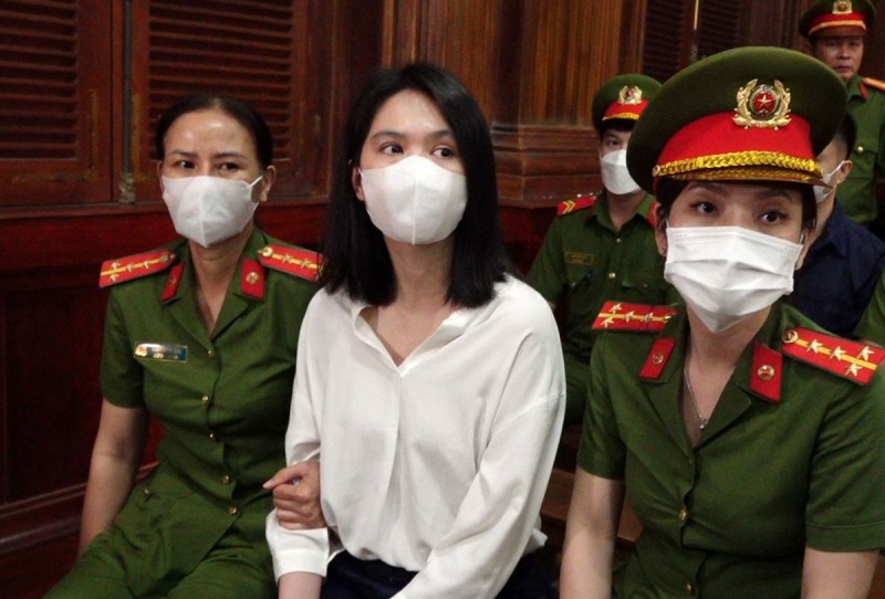 Người mẫu Ngọc Trinh tại tòa. Ảnh: Đình Tuyến Người mẫu Ngọc Trinh tại tòa. Ảnh: Đình Tuyến