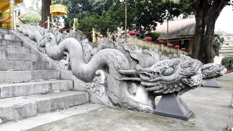 Rồng trên các bảo vật quốc gia Rồng trên các bảo vật quốc gia