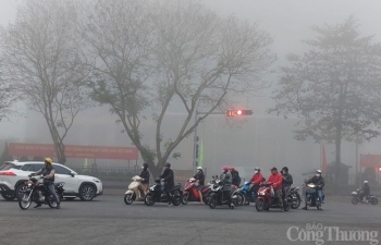 Dự báo thời tiết Hà Nội hôm nay 5/2/2024: Hà Nội trời rét và có mưa kèm sương mù