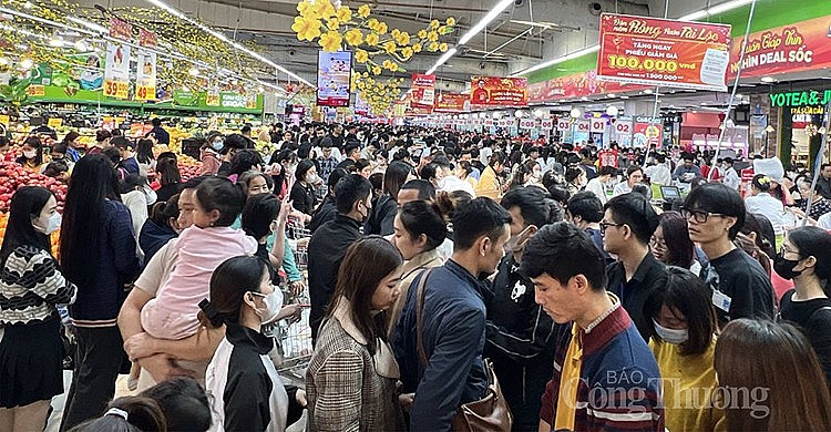 Siêu thị BigC Thăng Long rất đông khách Siêu thị BigC Thăng Long rất đông khách