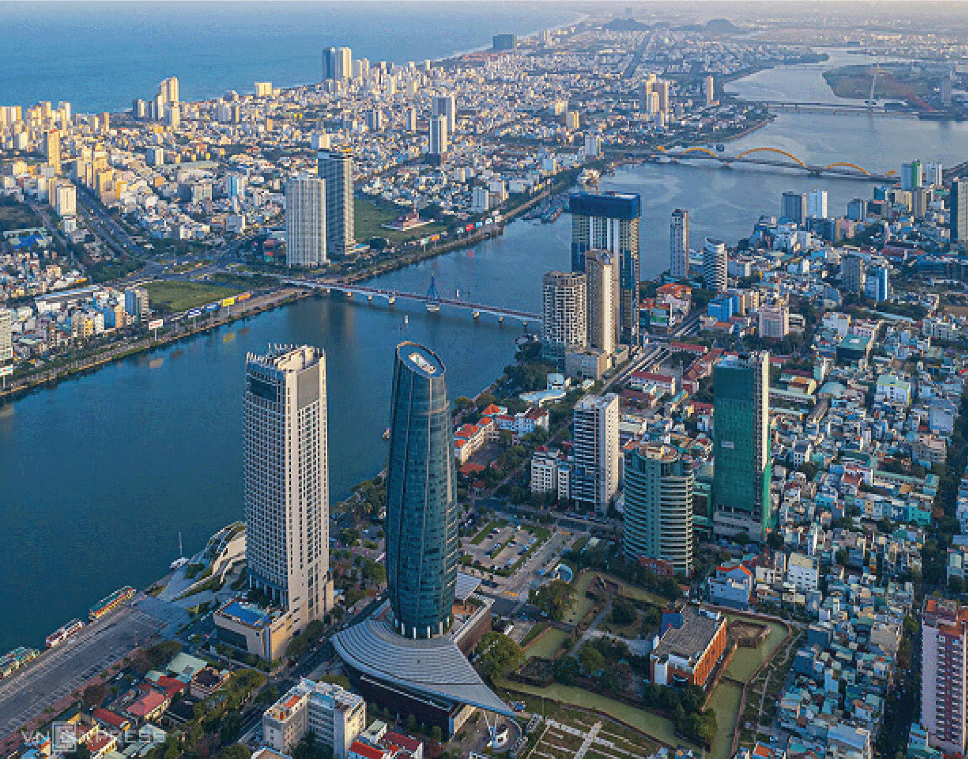 Longform | Chủ tịch UBND TP Đà Nẵng Lê Trung Chinh: Luôn cầu thị lắng nghe, đồng hành, hỗ trợ doanh nghiệp