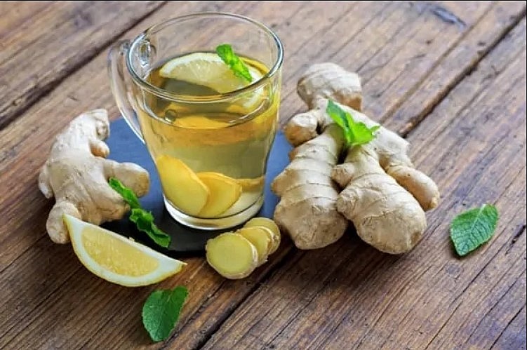 Gừng rất tốt để làm dịu cơn đau dạ dày và giúp giải rượu tốt. 