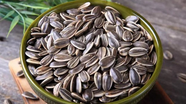 Top các loại hạt ăn ngày Tết thơm ngon, bổ dưỡng Top các loại hạt ăn ngày Tết thơm ngon, bổ dưỡng