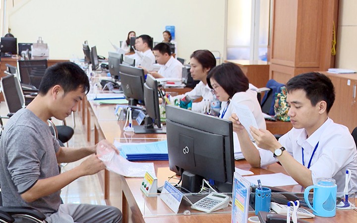 Hà Nội phấn đấu 70% hồ sơ hành chính được xử lý trực tuyến Hà Nội phấn đấu 70% hồ sơ hành chính được xử lý trực tuyến