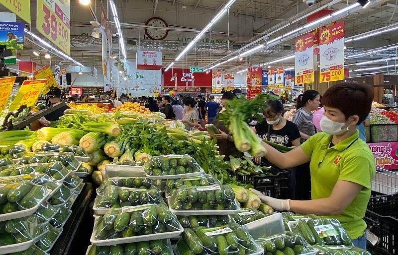 Thị trường Tết Nguyên đán 2024: Bình ổn giá, nguồn cung hàng hóa dồi dào Thị trường Tết Nguyên đán 2024: Bình ổn giá, nguồn cung hàng hóa dồi dào