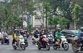 Dự báo thời tiết Hà Nội hôm nay 20/2/2024: Hà Nội có mưa vài nơi, trưa chiều giảm mây trời nắng