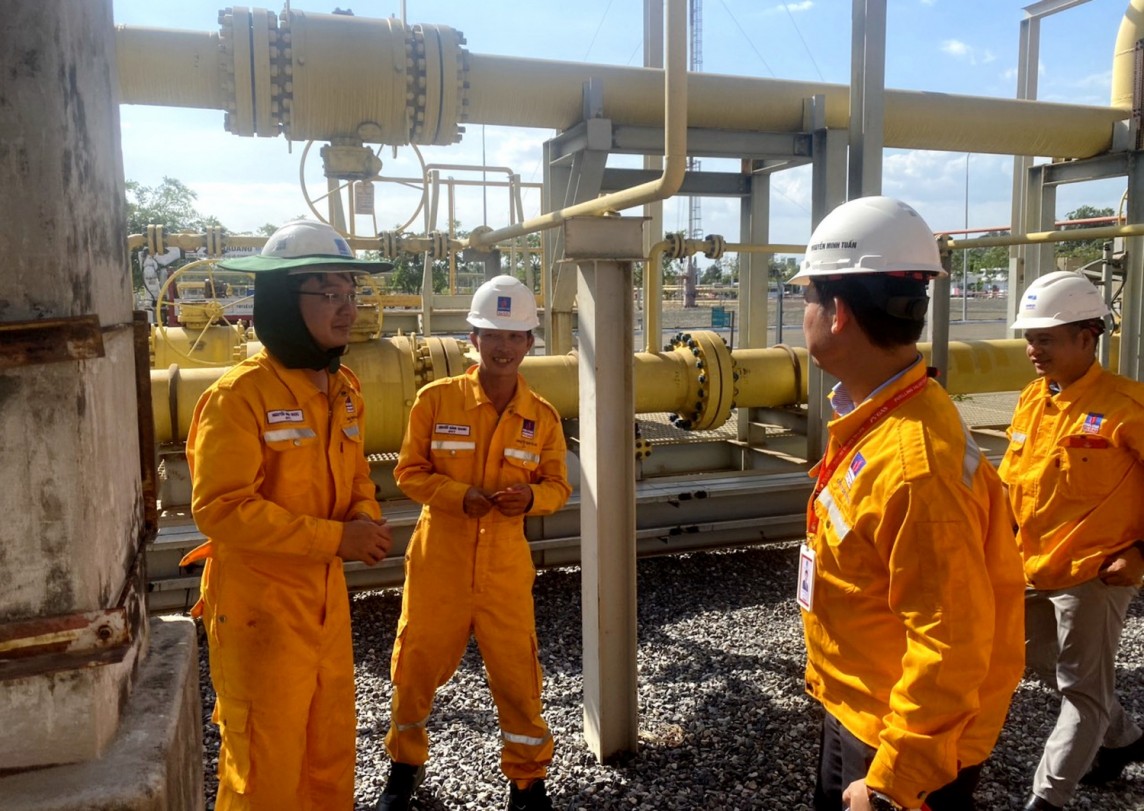 PV GAS SERVICES ra quân mạnh mẽ đầu năm mới, quyết tâm hoàn thành mục tiêu 2024 PV GAS SERVICES ra quân mạnh mẽ đầu năm mới, quyết tâm hoàn thành mục tiêu 2024