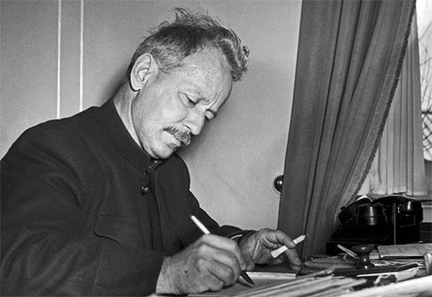 Nhà vǎn Mikhain Sôlôkhốp. Ảnh tư liệu. Nhà vǎn Mikhain Sôlôkhốp. Ảnh tư liệu.