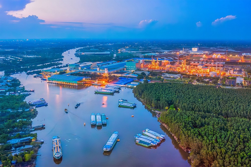 Petrovietnam khởi động năm 2024 với nhiều kết quả tích cực Petrovietnam khởi động năm 2024 với nhiều kết quả tích cực