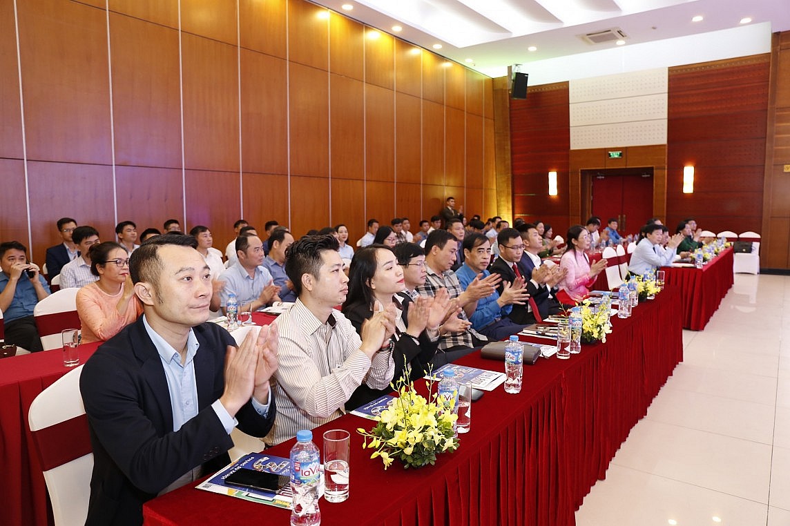 Các đại biểu tham dự lễ ký kết Các đại biểu tham dự lễ ký kết