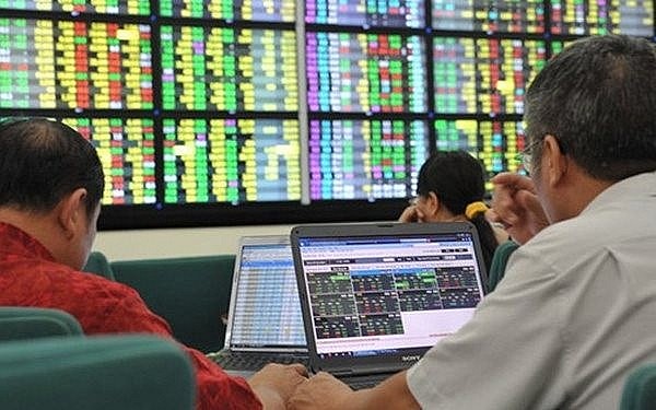 Thị trường giảm điểm cuối phiên, VN-Index đứt chuỗi tăng liên tiếp Thị trường giảm điểm cuối phiên, VN-Index đứt chuỗi tăng liên tiếp