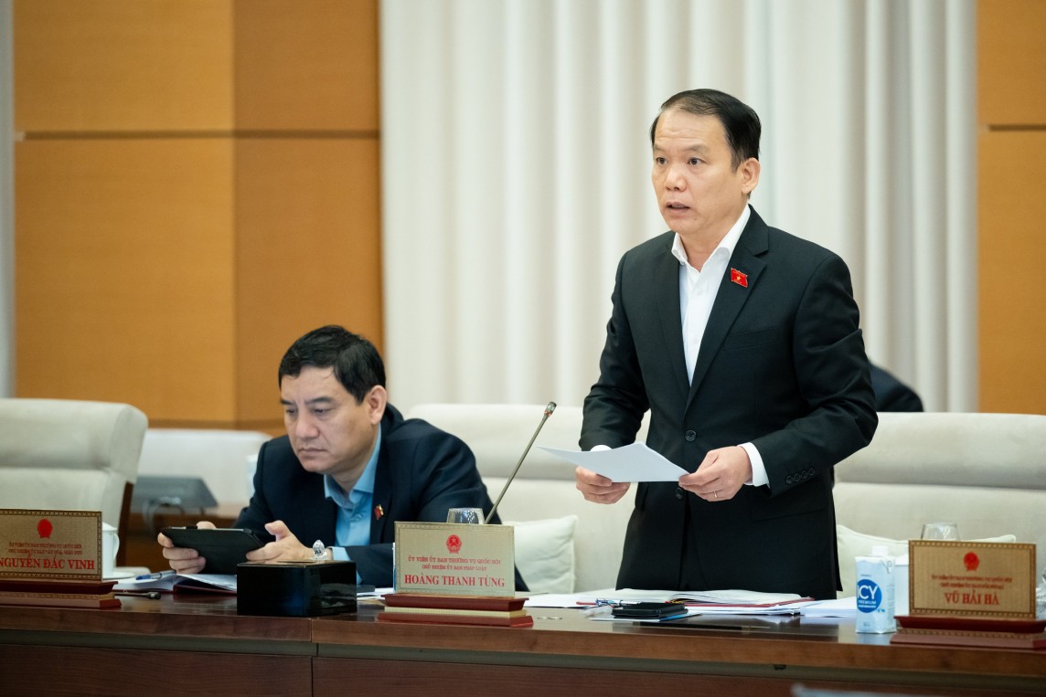 Chuyển lưu trữ tài liệu giấy sang tài liệu số theo lộ trình xây dựng Chính phủ điện tử Chuyển lưu trữ tài liệu giấy sang tài liệu số theo lộ trình xây dựng Chính phủ điện tử