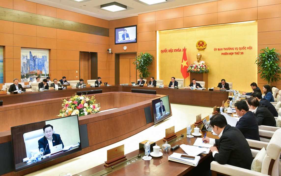 Chuyển lưu trữ tài liệu giấy sang tài liệu số theo lộ trình xây dựng Chính phủ điện tử Chuyển lưu trữ tài liệu giấy sang tài liệu số theo lộ trình xây dựng Chính phủ điện tử