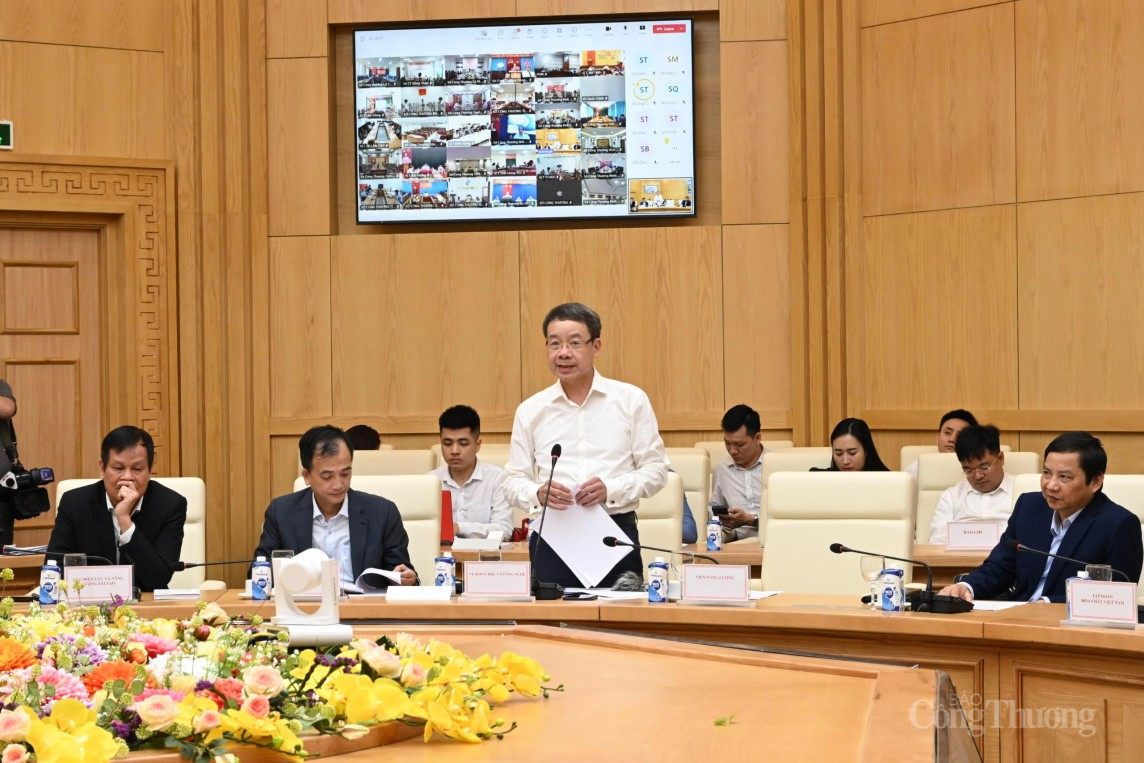 Ý kiến của các doanh nghiệp, chuyên gia, địa phương trong triển khai Chiến lược Hydrogen Ý kiến của các doanh nghiệp, chuyên gia, địa phương trong triển khai Chiến lược Hydrogen