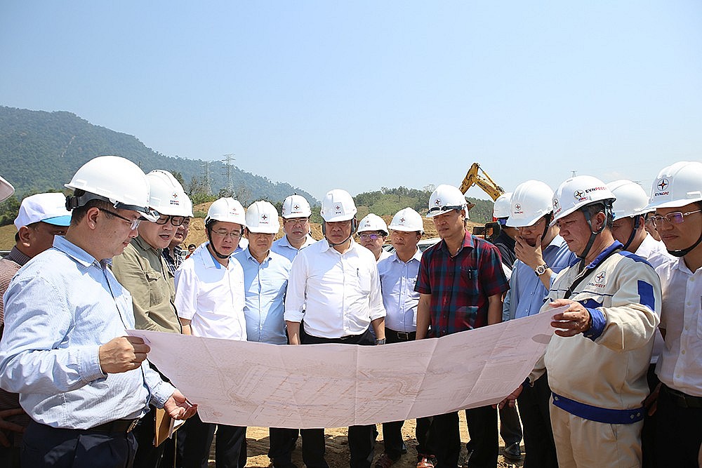 Tập trung nguồn lực thi công Dự án cải tạo Trạm biến áp 500kV Thạnh Mỹ Tập trung nguồn lực thi công Dự án cải tạo Trạm biến áp 500kV Thạnh Mỹ