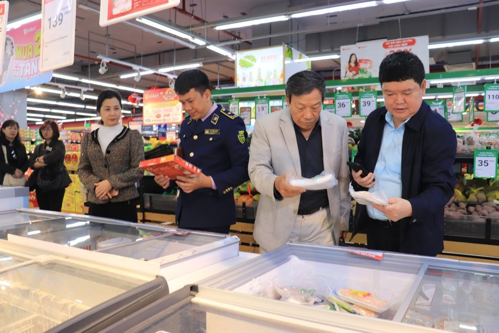 Quảng Ninh: Đảm bảo an toàn thực phẩm dịp Lễ hội Xuân năm 2024 Quảng Ninh: Đảm bảo an toàn thực phẩm dịp Lễ hội Xuân năm 2024