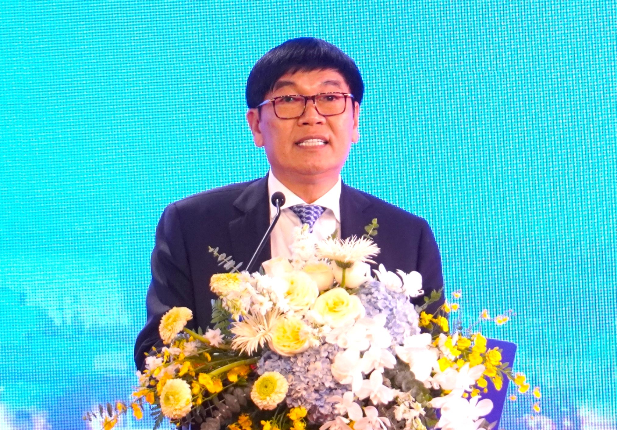 Trần Đình Long, Chủ tịch HĐQT Tập đoàn Hòa Phát phát biểu tại Hội nghị công bố Quy hoạch tỉnh Phú Yên. Trần Đình Long, Chủ tịch HĐQT Tập đoàn Hòa Phát phát biểu tại Hội nghị công bố Quy hoạch tỉnh Phú Yên.