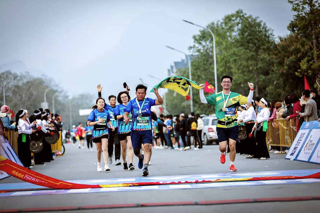 Giải chạy Hoà Bình Marathon 2024 góp phần vào nhiều mục đích thiện nguyện Giải chạy Hoà Bình Marathon 2024 góp phần vào nhiều mục đích thiện nguyện