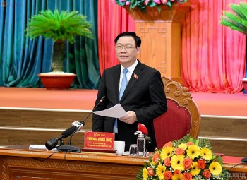 Chủ tịch Quốc hội Vương Đình Huệ: Tạo điều kiện và phân bổ nguồn lực cho Bình Định phát triển